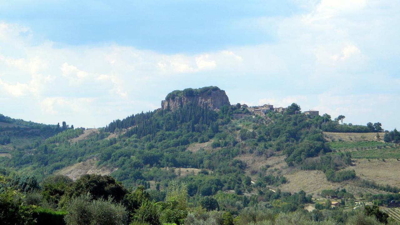 Orvieto Rocca Fiorita Hotel Luaran gambar